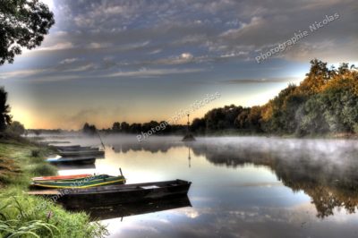 Aube sur la Mayenne